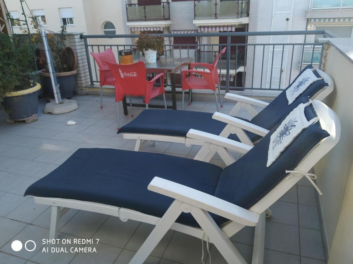 Habitacion Familiar En Un Atico Con Gran Terraza Y,Cocina ,En La Playa Burriana Kültér fotó