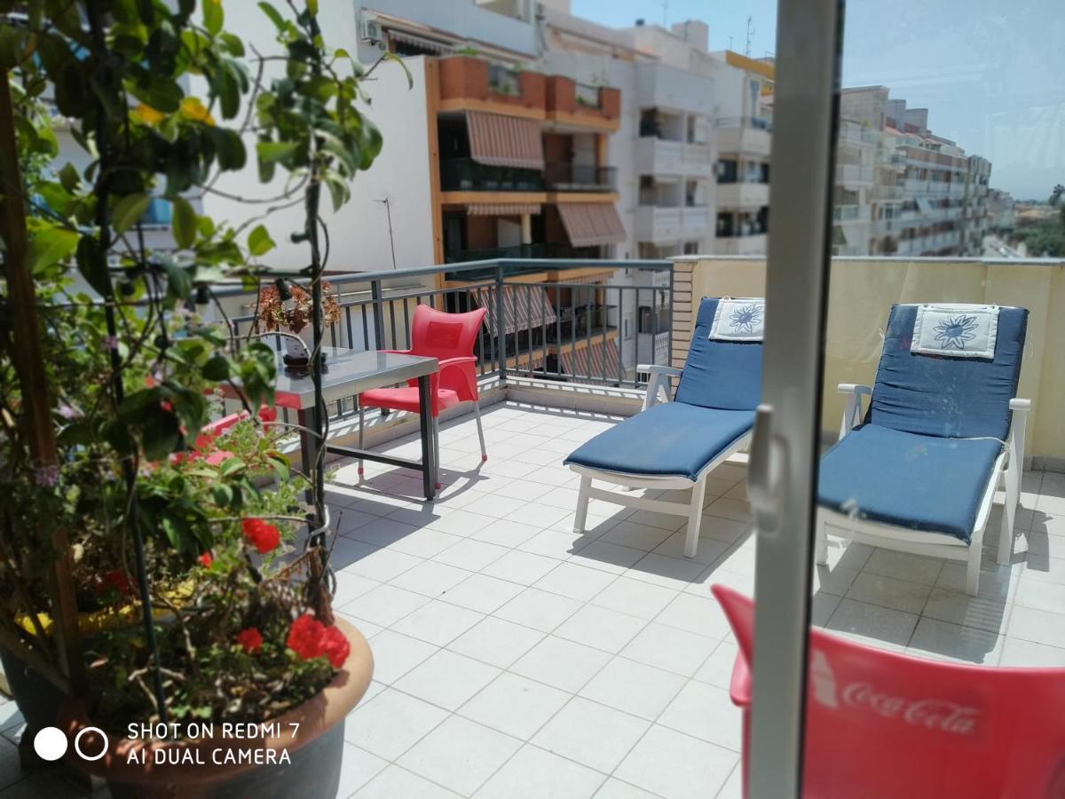 Habitacion Familiar En Un Atico Con Gran Terraza Y,Cocina ,En La Playa Burriana Kültér fotó