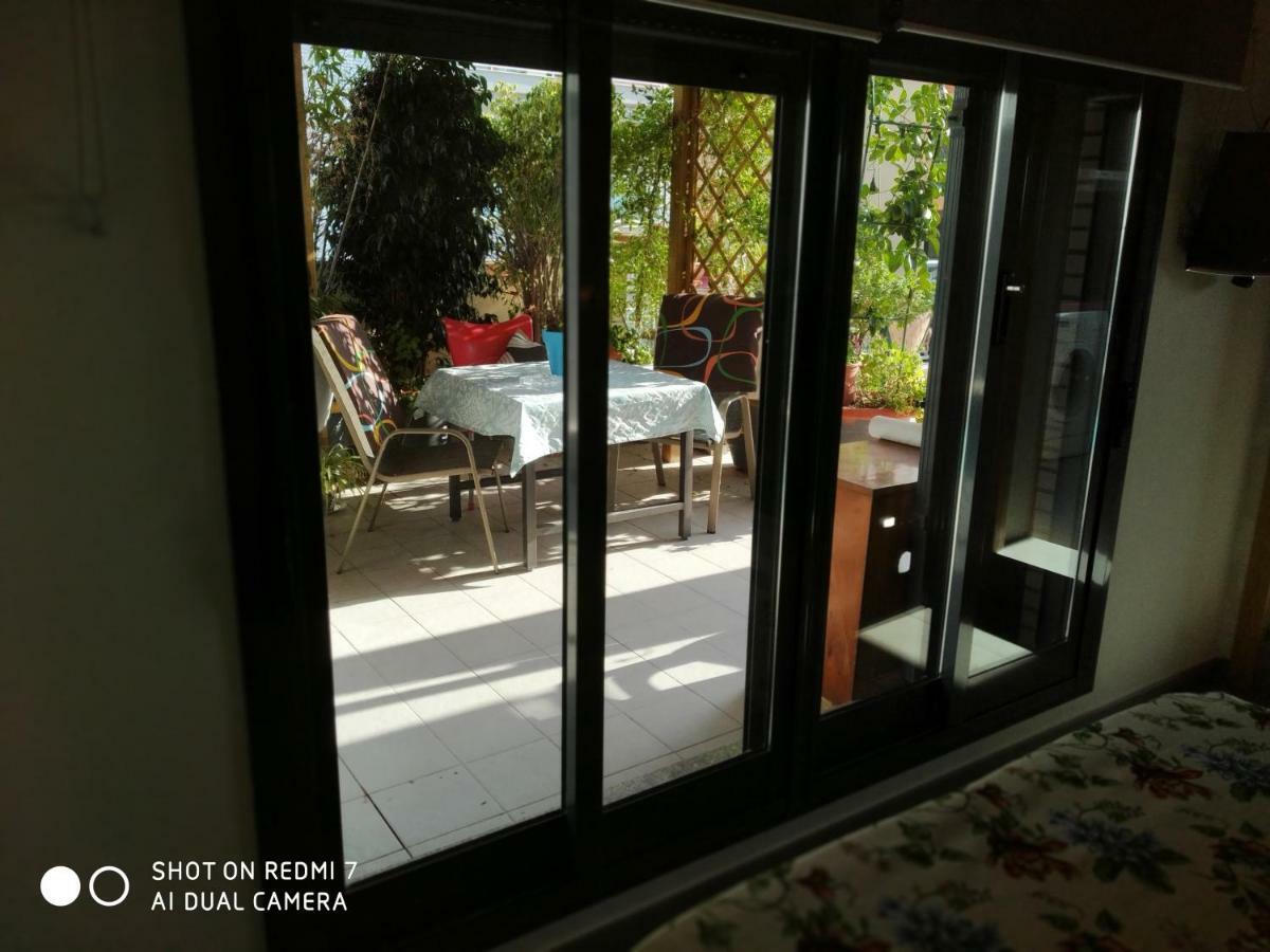 Habitacion Familiar En Un Atico Con Gran Terraza Y,Cocina ,En La Playa Burriana Kültér fotó
